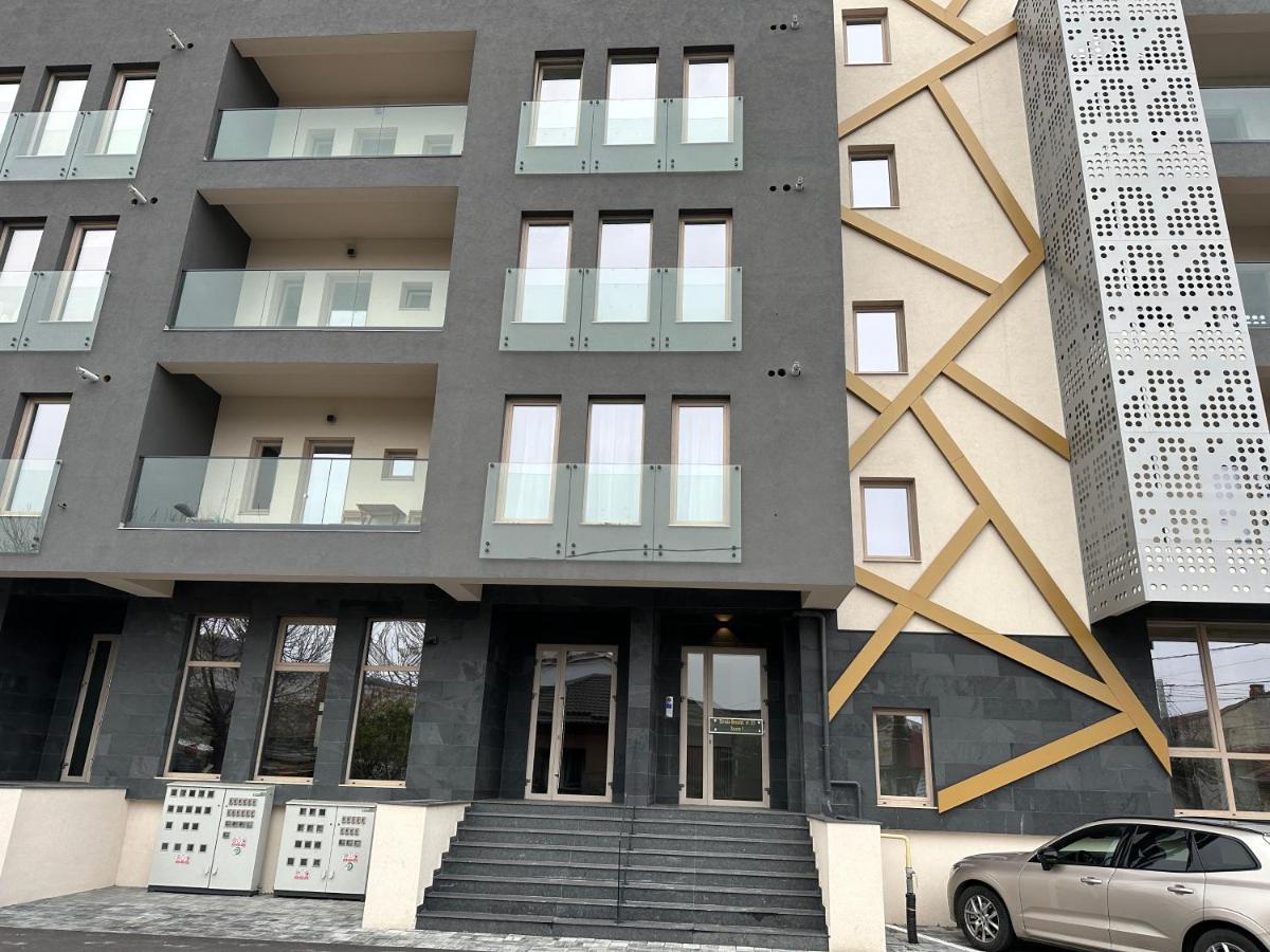 Apartament Mihai Cassas Residence Крайова Екстериор снимка
